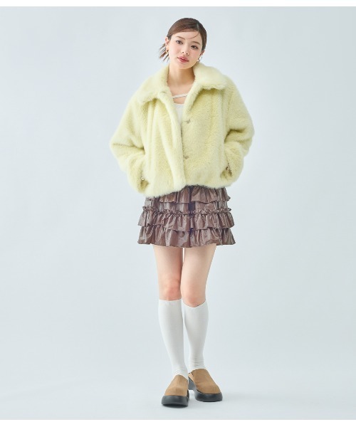PEACH JOHN（ピーチジョン）の「エコファーショートコート（その他アウター・レディース・ベージュ/イエロー/ピンク・SMALL/MEDIUM）」の9枚目の写真