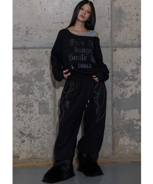 FANCY CLUB(ファンシークラブ)の「A'GEM/9 × .kom 『FANCY CLUB/ファンシークラブ』 ROSARY NOIRER SWEATSHIRT/ノワラー スウェット シャツ(スウェット・レディース・ブラック・FREE)」の6枚目の写真