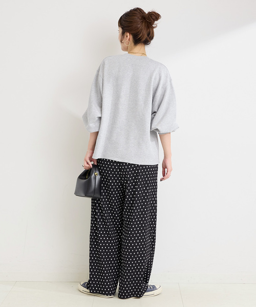 B.C STOCK(ベーセーストック)の「ウォッシャブル / リムーバブルカフスプルオーバー(スウェット・レディース・チャコールグレー/ブラック/アイボリー・FREE)」の11枚目の写真