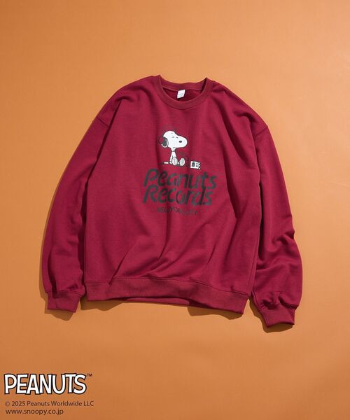 Green　Parks（グリーンパークス）の「■PEANUTS ヘッドフォンスウェット（スウェット・レディース・ボルドー・FREE）」の2枚目の写真
