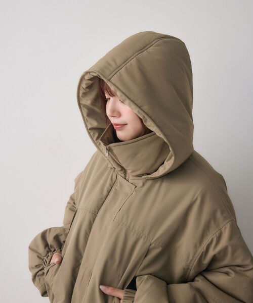 RETRO GIRL（レトロガール）の「フードモンスターJK（ダウンジャケット/コート・レディース・ナチュラル/ブラック/ライトグレー・FREE）」の5枚目の写真