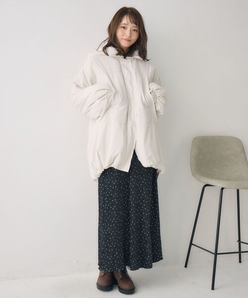 RETRO GIRL（レトロガール）の「フードモンスターJK（ダウンジャケット/コート・レディース・ナチュラル/ブラック/ライトグレー・FREE）」の7枚目の写真