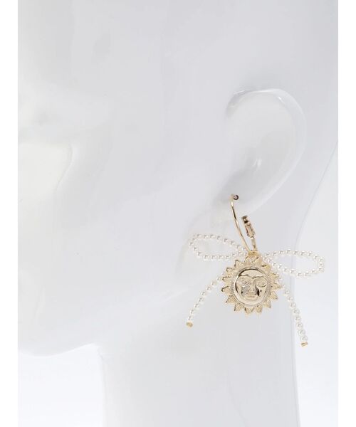 EVRIS（エヴリス）の「RIBBON SUNNY MOTIF ピアス（ピアス（両耳用）・レディース・シルバー/ゴールド・FREE）」の11枚目の写真