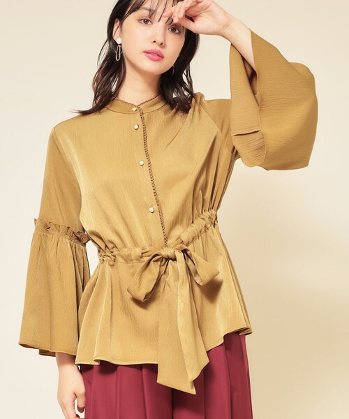 Sunauna（スーナウーナ）の「【COLLECTION LINE】フレアスリーブブラウス（シャツ/ブラウス・レディース・ベージュ/ブラック・38/40）」の10枚目の写真