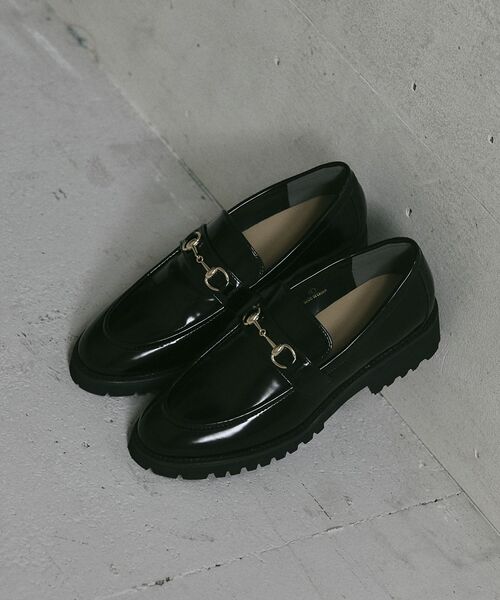 GARAGE OF GOOD CLOTHING(ガレージオブグッドクロージング)の「ビットローファー(ローファー・レディース・ブラック・L/M/S)」の1枚目の写真