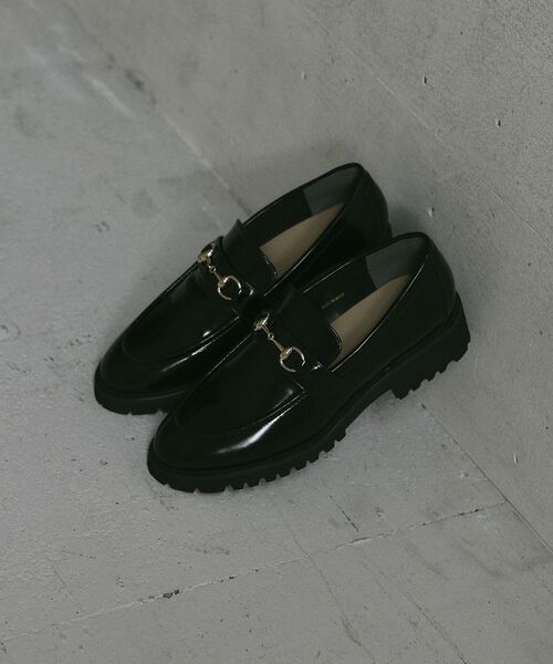 GARAGE OF GOOD CLOTHING(ガレージオブグッドクロージング)の「ビットローファー(ローファー・レディース・ブラック・L/M/S)」の2枚目の写真