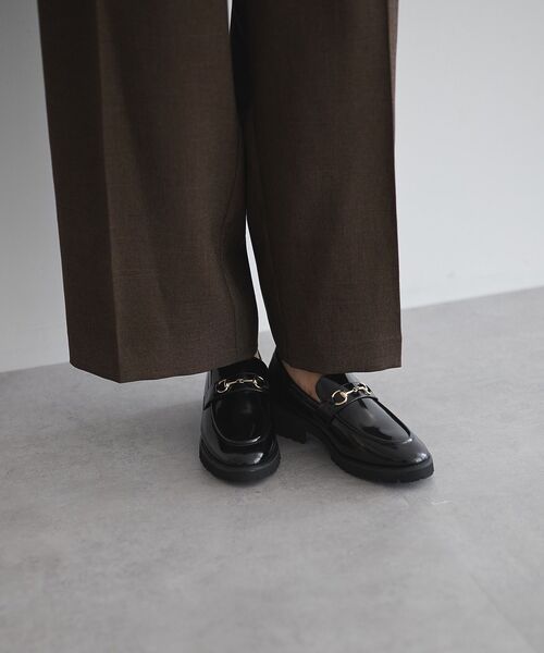 GARAGE OF GOOD CLOTHING(ガレージオブグッドクロージング)の「ビットローファー(ローファー・レディース・ブラック・L/M/S)」の4枚目の写真