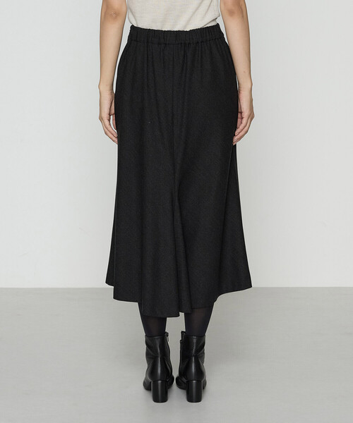 COMME CA（コムサ）の「【セットアップ対応】トリアセウールフラノ スカート（スーツスカート・レディース・チャコール・9号/7号/11号）」の8枚目の写真