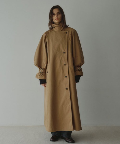 ETRE TOKYO（エトレトウキョウ）の「コンシャススリーブトレンチコート（トレンチコート・レディース・キャメル/ネイビー/ブラック・S/M）」の3枚目の写真