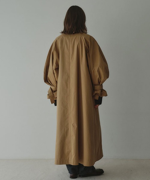 ETRE TOKYO（エトレトウキョウ）の「コンシャススリーブトレンチコート（トレンチコート・レディース・キャメル/ネイビー/ブラック・S/M）」の8枚目の写真