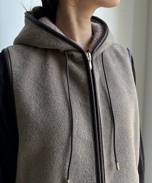 DouDou（ドゥドゥ）の「【WEB限定】ボア切替フーディーベスト（ベスト