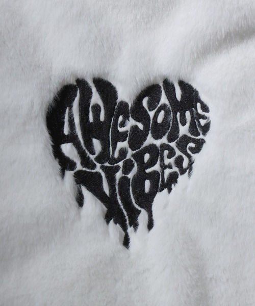 SITRY（シトリー）の「Cross ＆ Heart Logo Fur Zip Hoodie/クロスロゴ ハートロゴ オーバーサイズ フルジップパーカー ファーブルゾン ファージャケット（ブルゾン・メンズ・ホワイト/ブラック系その他/ブラック/ホワイト系その他・M/L）」の15枚目の写真