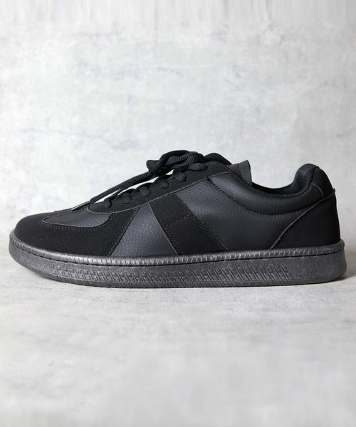 ８(eight)（エイト）の「シンプルなレトロスニーカー（スニーカー・メンズ・ブラック/ホワイト・26.0cm/26.5cm/28.0cm/25.0cm/25.5cm/27.0cm）」の9枚目の写真