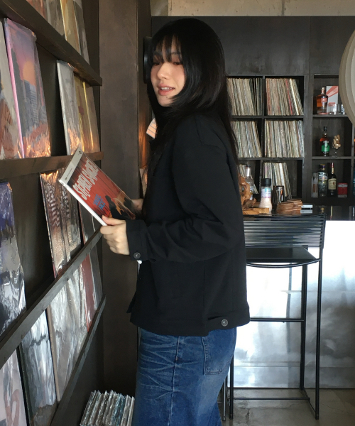 AGOD（エージーオーディー）の「ニットトラッカージャケット[ブラック]（デニムジャケット・レディース・その他・SMALL/MEDIUM/LARGE）」の2枚目の写真