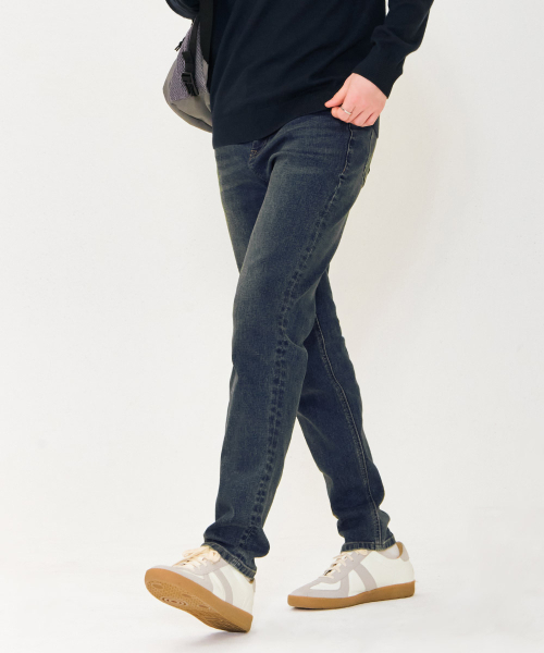CHASECULT(チェイスカルト)の「男性Dトーンインバンディングテーパードデニムパンツ-ネイビー(デニムパンツ・メンズ・ネイビー・70/76/92/82/86)」の5枚目の写真
