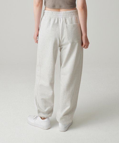 MUSINSA STANDARD WOMAN（ムシンサスタンダードウーマン）の「ウィメンズワイドスウェットパンツ[オートミール]（スウェットパンツ・レディース・その他・SMALL/X-SMALL/MEDIUM/LARGE）」の9枚目の写真