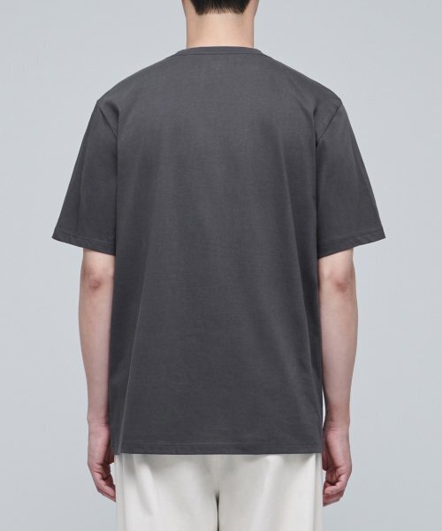 MUSINSA STANDARD（ムシンサスタンダード）の「ベーシッククルーネックTシャツ[ガンメタル]（Tシャツ/カットソー・メンズ・その他・SMALL/MEDIUM/LARGE/X-LARGE/XX-LARGE/XXX-LARGE）」の3枚目の写真