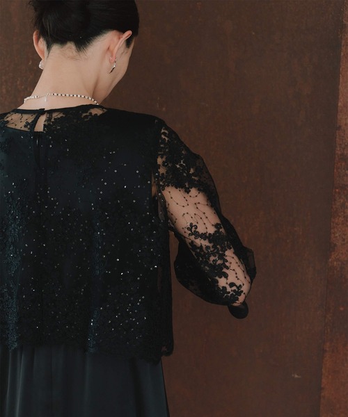 kaene（カエン）の「シャイニーレースレイヤードドレス[eneak]（ドレス・レディース・ネイビー/ブラック/グレイッシュベージュ・S/M/L）」の17枚目の写真