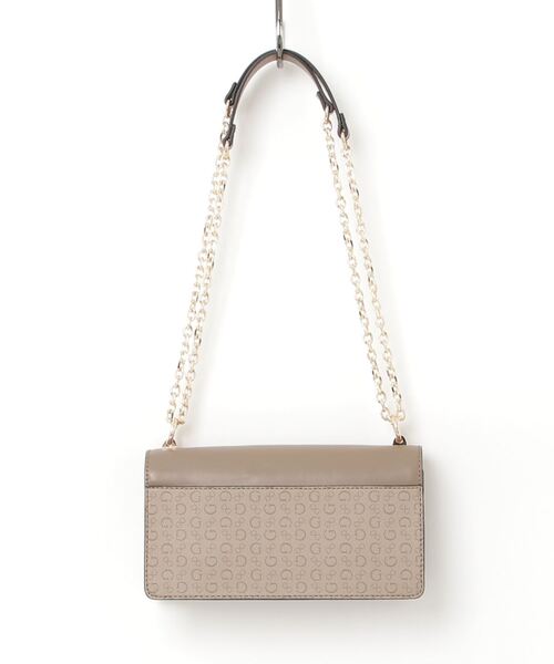 Guess(ゲス)の「GRACIA Convertible Crosbdy Flap ショルダーバッグ (ショルダーバッグ・レディース・ライトベージュ・ONE SIZE)」の11枚目の写真