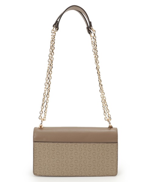 Guess(ゲス)の「GRACIA Convertible Crosbdy Flap ショルダーバッグ (ショルダーバッグ・レディース・ライトベージュ・ONE SIZE)」の2枚目の写真