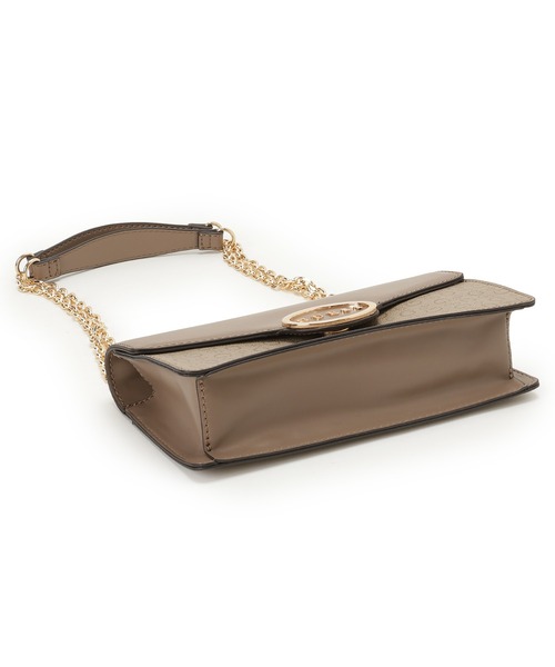 Guess(ゲス)の「GRACIA Convertible Crosbdy Flap ショルダーバッグ (ショルダーバッグ・レディース・ライトベージュ・ONE SIZE)」の6枚目の写真