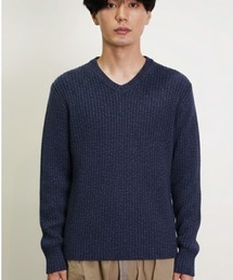 Beno（ビーノ）の「Vネックループヤーンニット（ニット/セーター）」