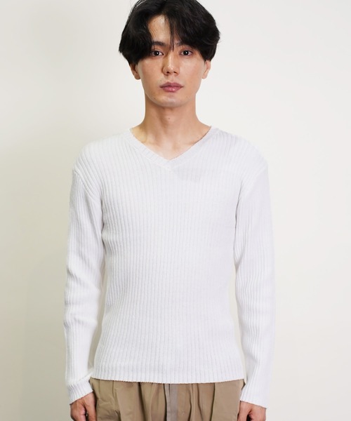 Beno（ビーノ）の「Vネックループヤーンニット（ニット/セーター・メンズ・ホワイト/ネイビー/ブラック/ワイン/チャコールグレー/杢グレー・MEDIUM/LARGE/X-LARGE）」の7枚目の写真