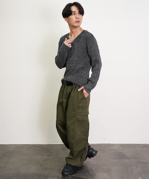 Beno（ビーノ）の「Vネックループヤーンニット（ニット/セーター・メンズ・ホワイト/ネイビー/ブラック/ワイン/チャコールグレー/杢グレー・MEDIUM/LARGE/X-LARGE）」の14枚目の写真