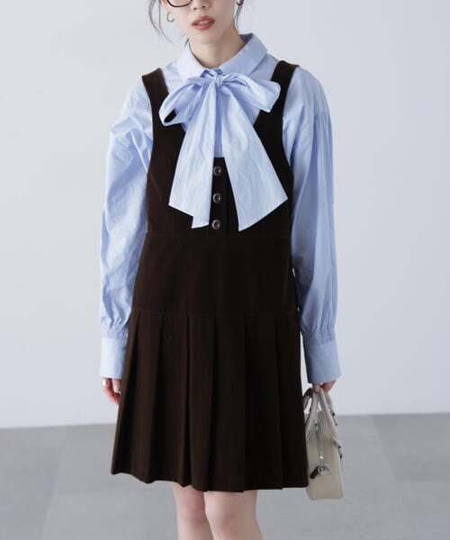 FREE'S MART(フリーズマート)の「◆ローウエストプリーツジャンパースカート(ジャンパースカート・レディース・ブラウン/ネイビー・SMALL/MEDIUM)」の1枚目の写真