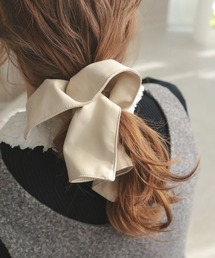 at.（アット）の「【at.】レザーライクスクエアシュシュ（シュシュ）」