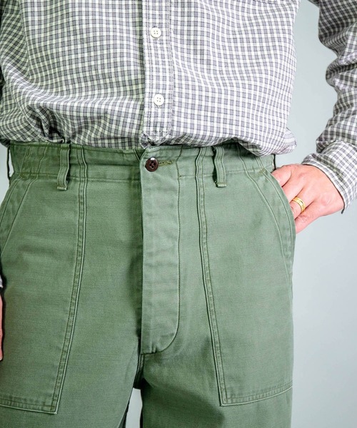 OMNIGOD（オムニゴッド）の「[ OMNIGOD mens / オムニゴッド ] バックサテン US ベイカーパンツ(used)（その他パンツ・メンズ・オリーブ・34inch/32inch/30inch/28inch）」の10枚目の写真
