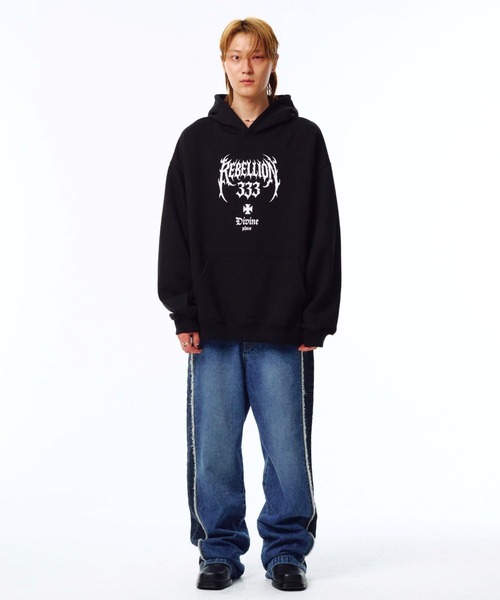 ALAND（エーランド）の「【UNISEX】PHOS333／Rebellion フーディー（スウェット・レディース・ライトグレー/ブラック・LARGE/MEDIUM）」の10枚目の写真