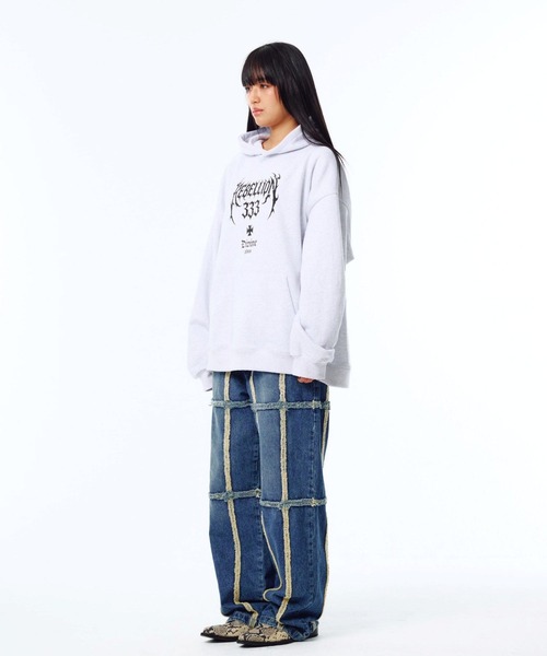 ALAND（エーランド）の「【UNISEX】PHOS333／Rebellion フーディー（スウェット・レディース・ライトグレー/ブラック・LARGE/MEDIUM）」の16枚目の写真