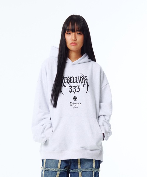 ALAND（エーランド）の「【UNISEX】PHOS333／Rebellion フーディー（スウェット・レディース・ライトグレー/ブラック・LARGE/MEDIUM）」の18枚目の写真