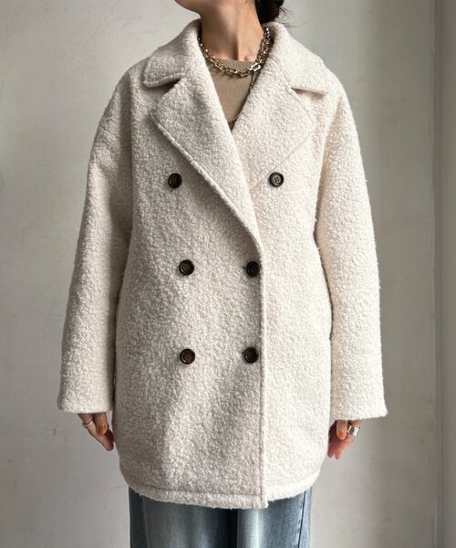 DouDou（ドゥドゥ）の「【WEB限定】ボアダウンダブルテーラードコート（その他アウター・レディース・オフホワイト/ブラック・FREE）」の13枚目の写真