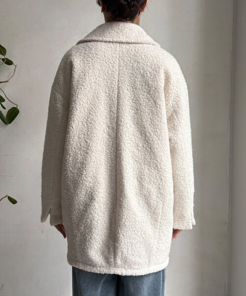 DouDou（ドゥドゥ）の「【WEB限定】ボアダウンダブルテーラードコート（その他アウター・レディース・オフホワイト/ブラック・FREE）」の15枚目の写真