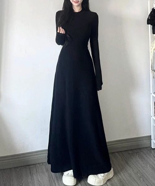 SallyLunn(サリーラン)の「ウエストラインフレアワンピース(ワンピース・レディース・ブラック・LARGE/MEDIUM/SMALL)」の4枚目の写真