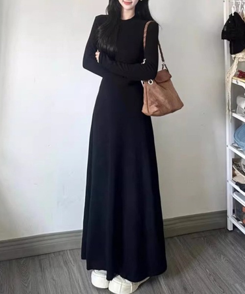 SallyLunn(サリーラン)の「ウエストラインフレアワンピース(ワンピース・レディース・ブラック・LARGE/MEDIUM/SMALL)」の5枚目の写真