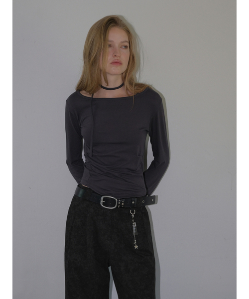 ETMON(エトモン)の「Boat-Neck Strap T-Shirt, Charcoal(Tシャツ/カットソー・レディース・その他・F)」の3枚目の写真