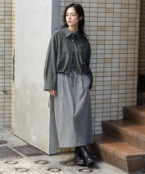 Munich(ミューニック)の「サテンジャージータイトスカート(スカート・レディース・ベージュ/カーキ/ブラック・M)」の8枚目の写真