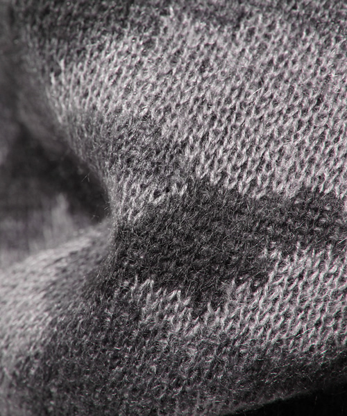 CIAOPANIC TYPY（チャオパニックティピー）の「起毛カモﾌﾗｰｼﾞｭ総柄ニットプルオーバー（ニット/セーター・メンズ・チャコールグレー/オリーブ・MEDIUM/LARGE/SMALL）」の8枚目の写真