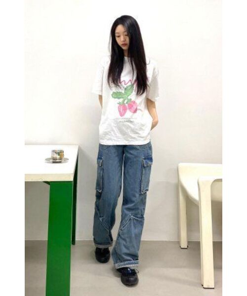PHYSICAL DEPARTMENT(フィジカル デパートメント)の「ストロベリー半袖Tシャツ_ホワイト/ピンク(Tシャツ/カットソー・レディース・その他・LARGE/MEDIUM/X-LARGE/SMALL)」の16枚目の写真