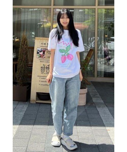 PHYSICAL DEPARTMENT(フィジカル デパートメント)の「ストロベリー半袖Tシャツ_ホワイト/ピンク(Tシャツ/カットソー・レディース・その他・LARGE/MEDIUM/X-LARGE/SMALL)」の17枚目の写真