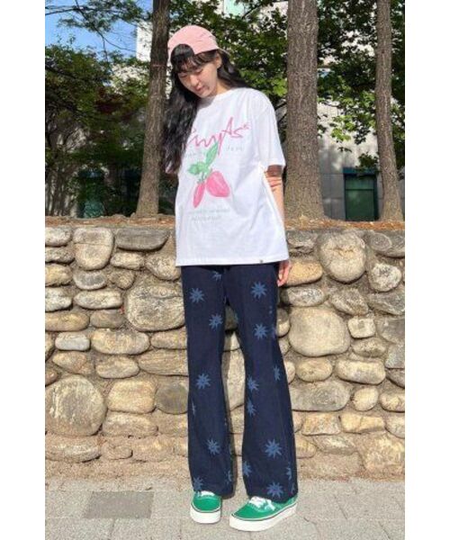 PHYSICAL DEPARTMENT(フィジカル デパートメント)の「ストロベリー半袖Tシャツ_ホワイト/ピンク(Tシャツ/カットソー・レディース・その他・LARGE/MEDIUM/X-LARGE/SMALL)」の18枚目の写真