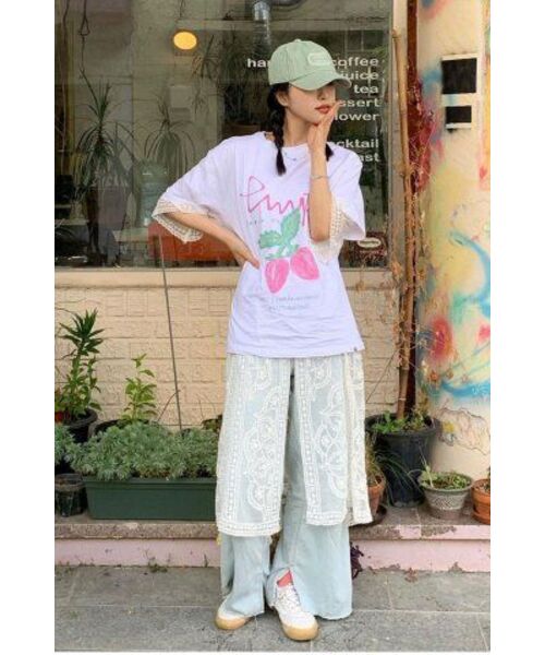 PHYSICAL DEPARTMENT(フィジカル デパートメント)の「ストロベリー半袖Tシャツ_ホワイト/ピンク(Tシャツ/カットソー・レディース・その他・LARGE/MEDIUM/X-LARGE/SMALL)」の22枚目の写真