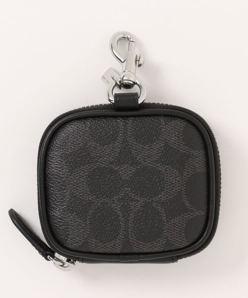 COACH（コーチ）の「クリップ オン ポーチ・シグネチャー キャンバス（ポーチ・メンズ・ブラック系その他・ONE）」の6枚目の写真
