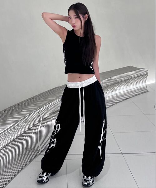 DXOH（ディソエイチ）の「サンダーロゴ レディース ノースリーブ ブラック（Tシャツ/カットソー・レディース・その他・FREE）」の10枚目の写真