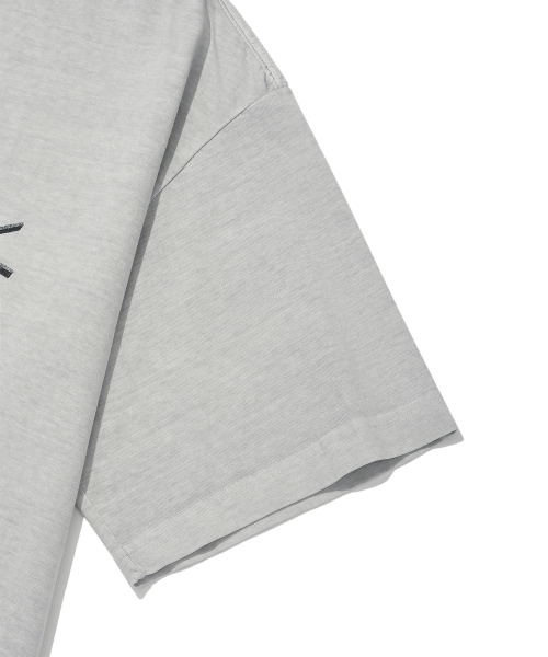 DYSFUNCT(ディスファンクト)の「LAB PIGMENT T-SHIRT(GRAY)(Tシャツ/カットソー・メンズ・その他・MEDIUM/LARGE/X-LARGE/SMALL)」の6枚目の写真