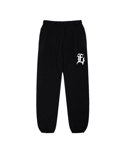 EIGHTVOLUME(エイトボリューム)の「EV E エンブレム ジョガーパンツ (ブラック)(スウェットパンツ・メンズ・その他・ONESIZE)」の1枚目の写真