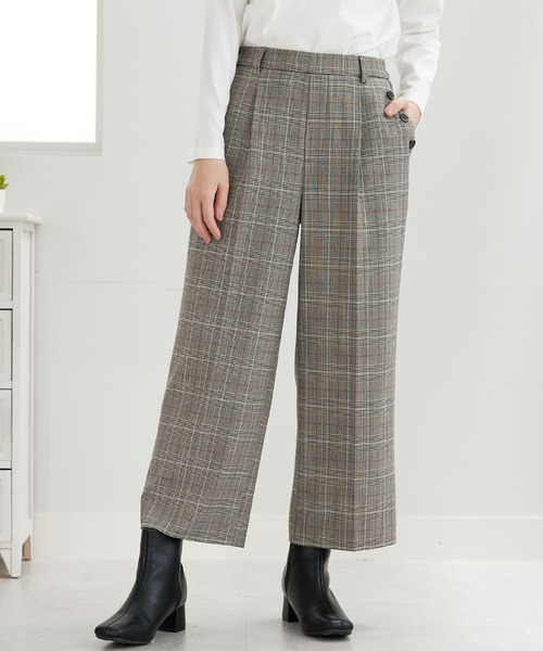 BELLUNA PLUS(ベルーナ)の「サマ見え(W)ボタン使いワイドパンツ61(その他パンツ・レディース・ブラック/グレー系/テラコッタ/ブラック系・X-LARGE/LARGE/MEDIUM/SMALL)」の9枚目の写真
